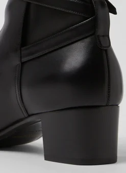 Offred Boots