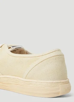 Past Sole 5 Low Top Sneakers