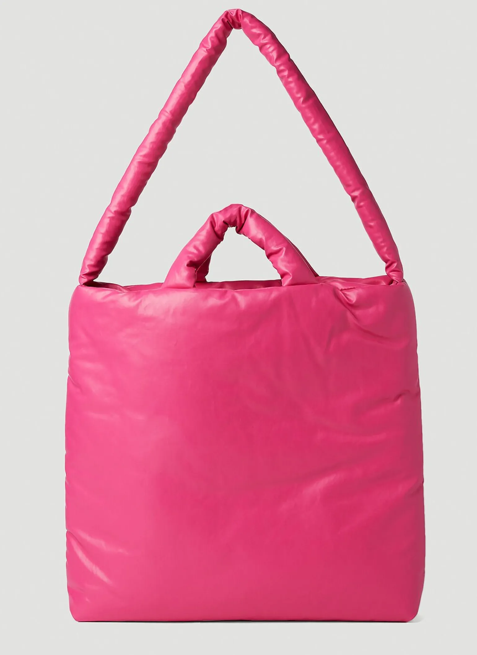 Pillow Oil Medium Tote Bag