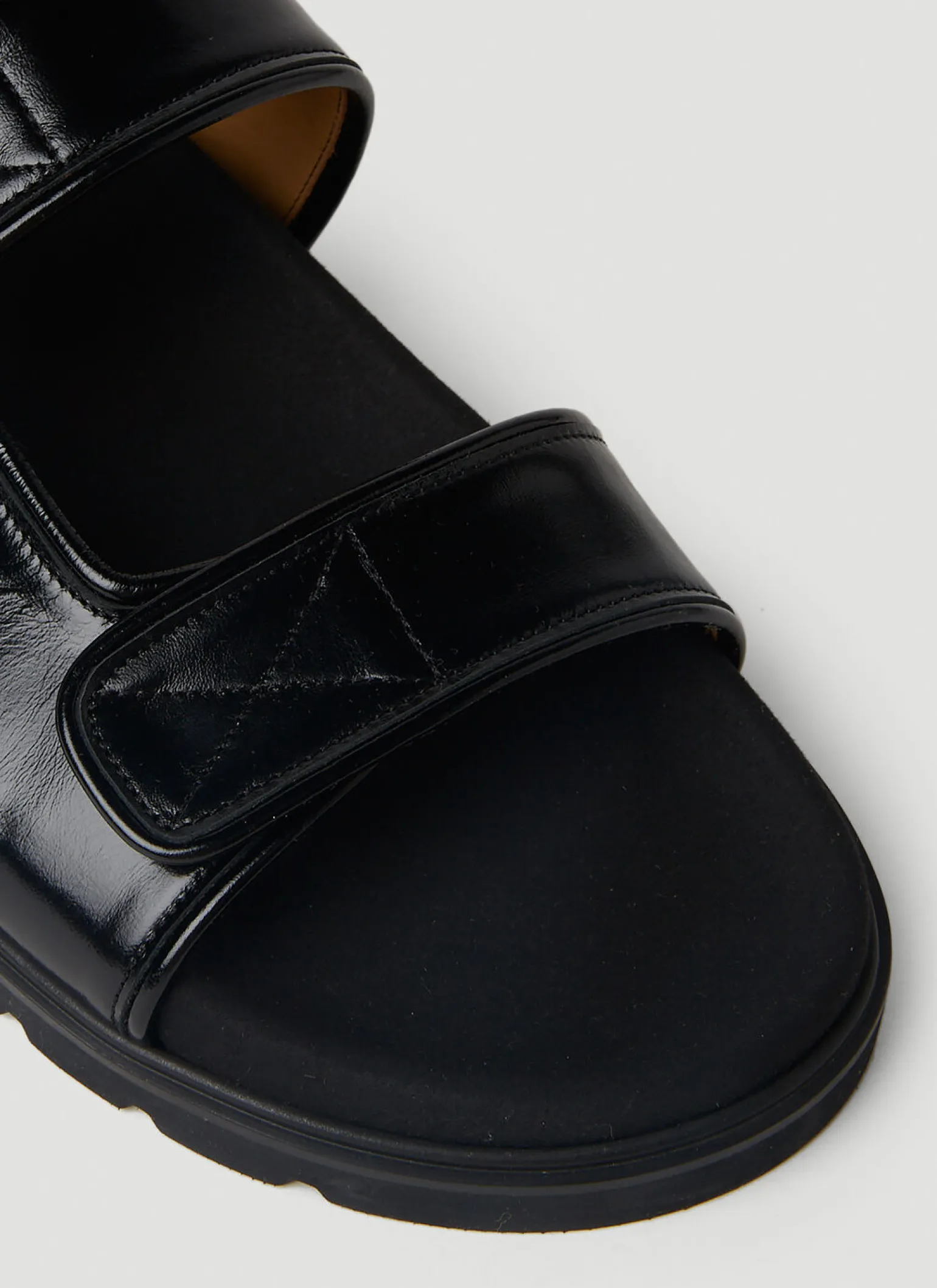 Piping Velcro Mould Sandals