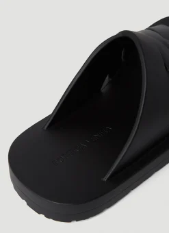 Plat Sandals