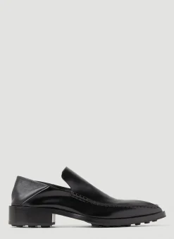 Pointed Moccasins