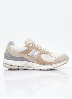 2002R Sneakers