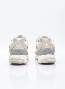 2002R Sneakers