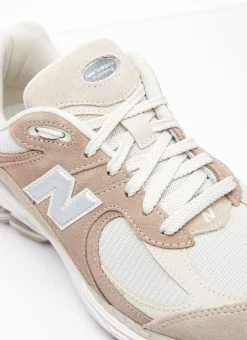 2002R Sneakers