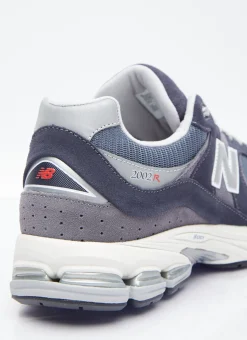 2002R Sneakers