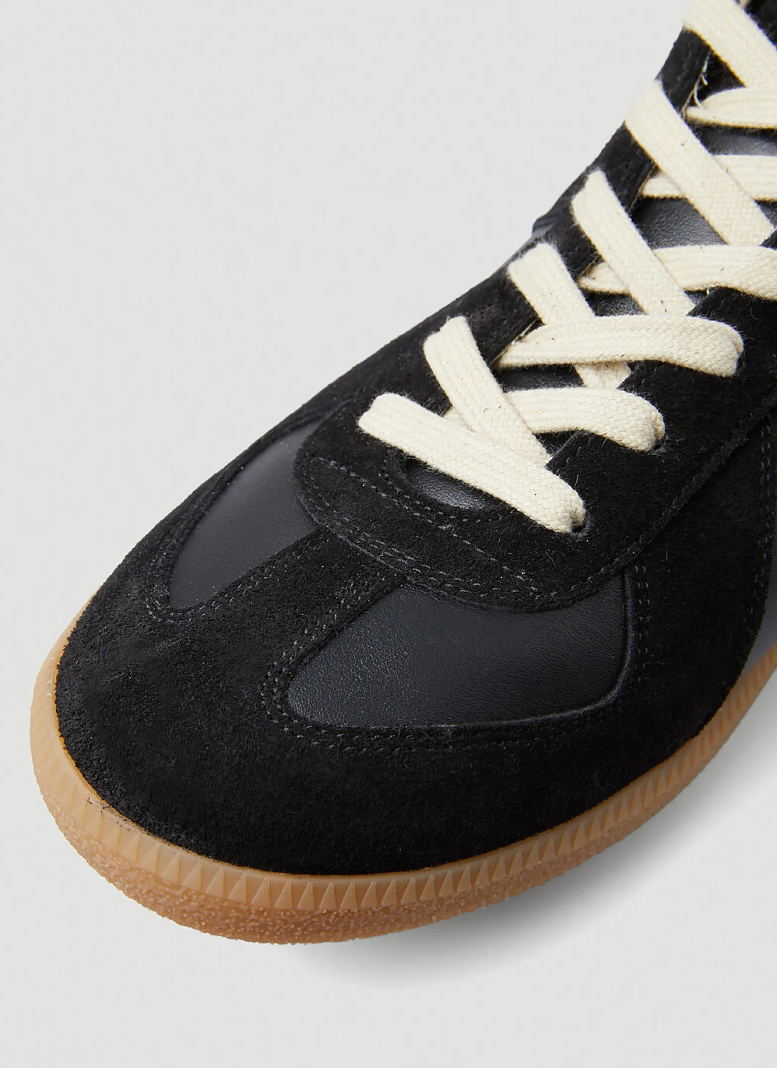 Replica Sneakers