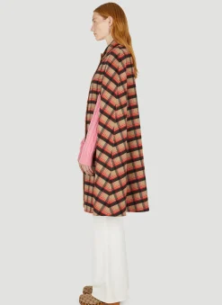 Reversible Double Checked Cape