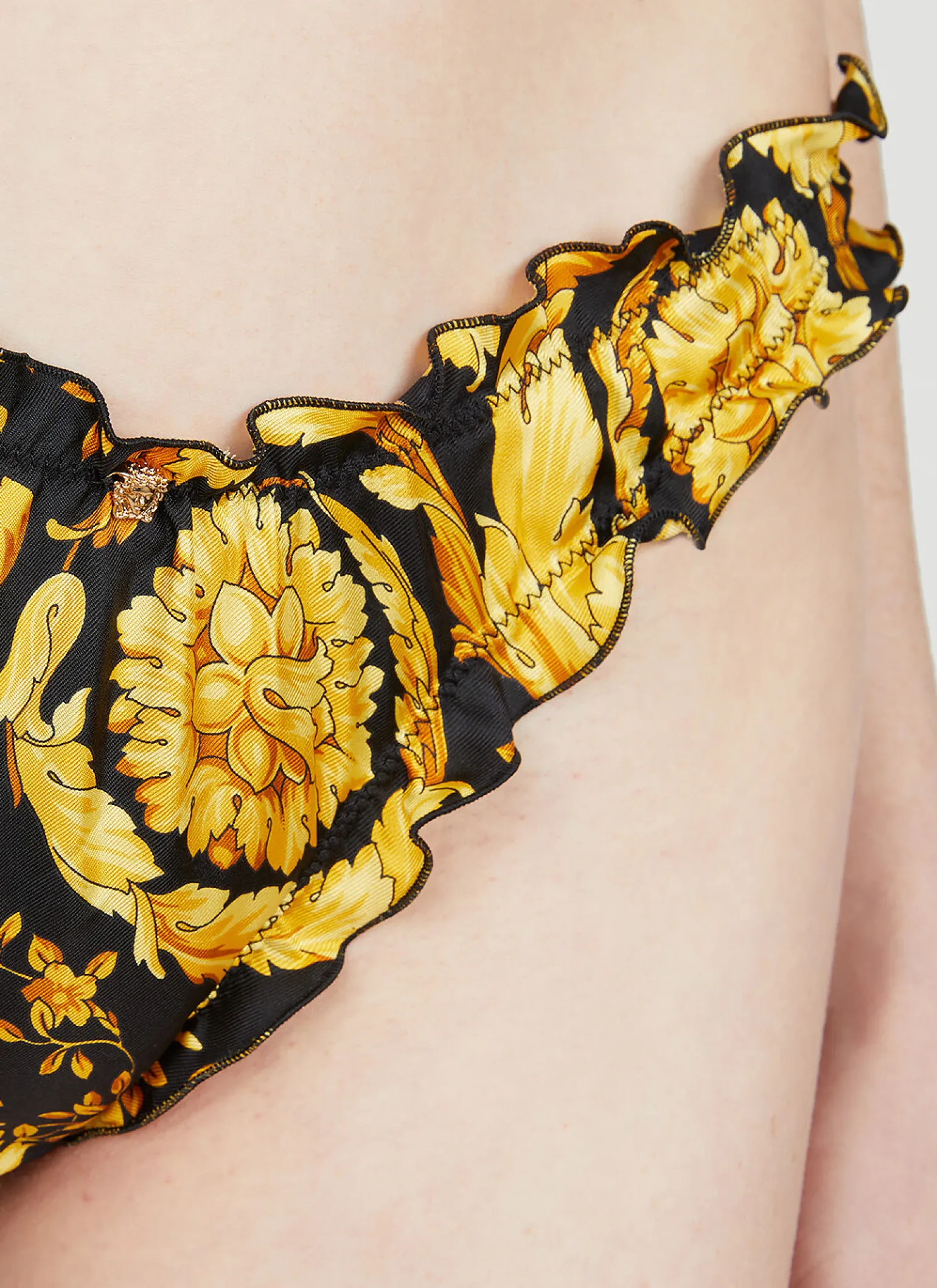 Ruffle Barocco Briefs
