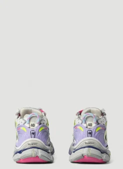 Runner Sneakers