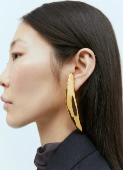 Sculptured Earpin