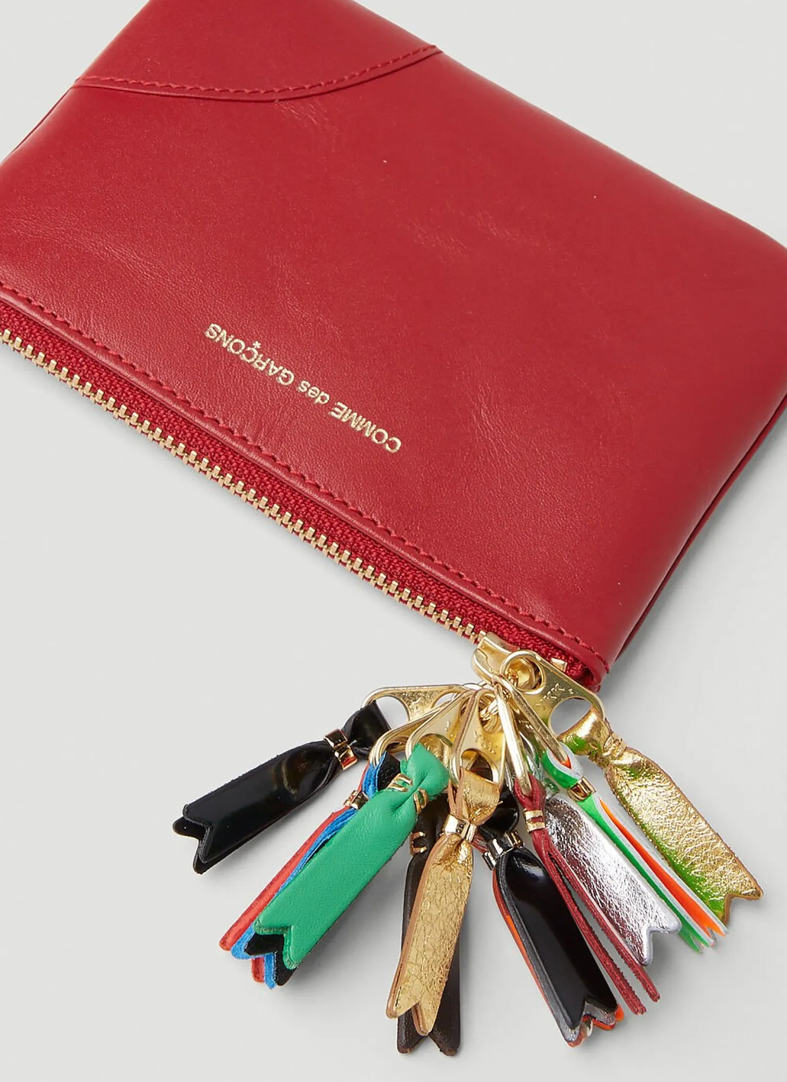 Small Logo Zipper Pull Wallet