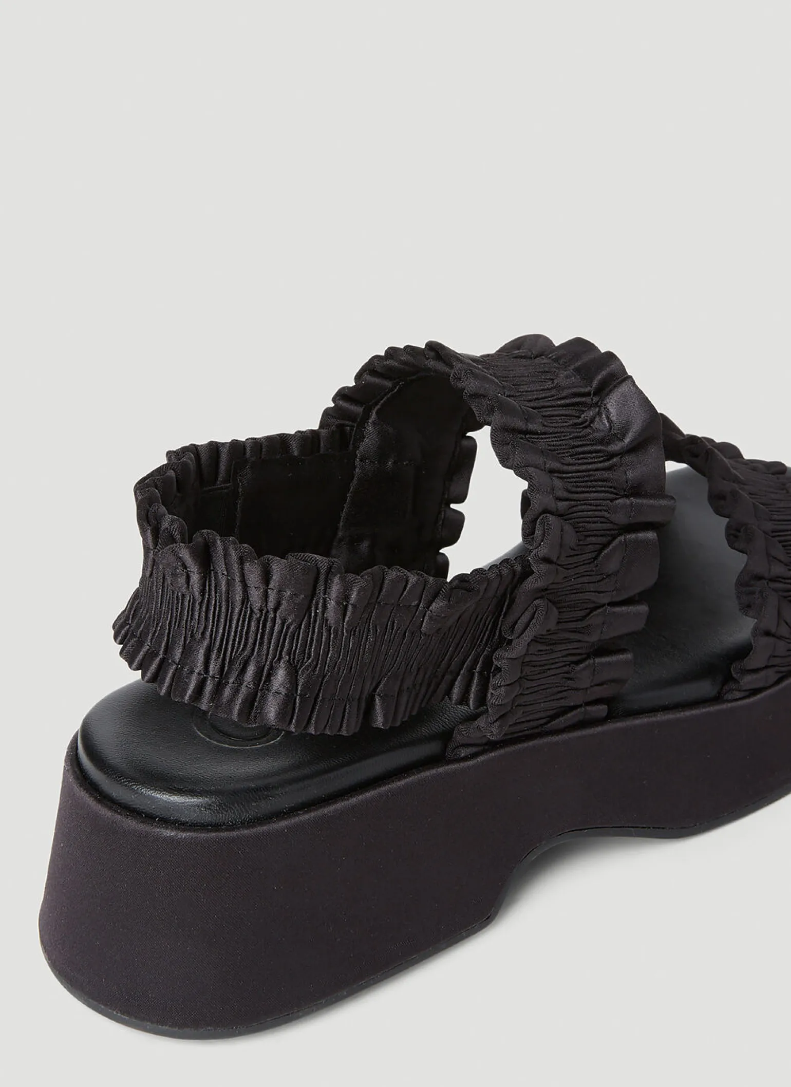 Smock Flaftorm Sandals