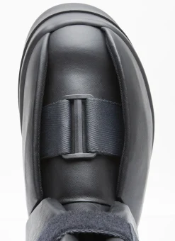 Splint Boots