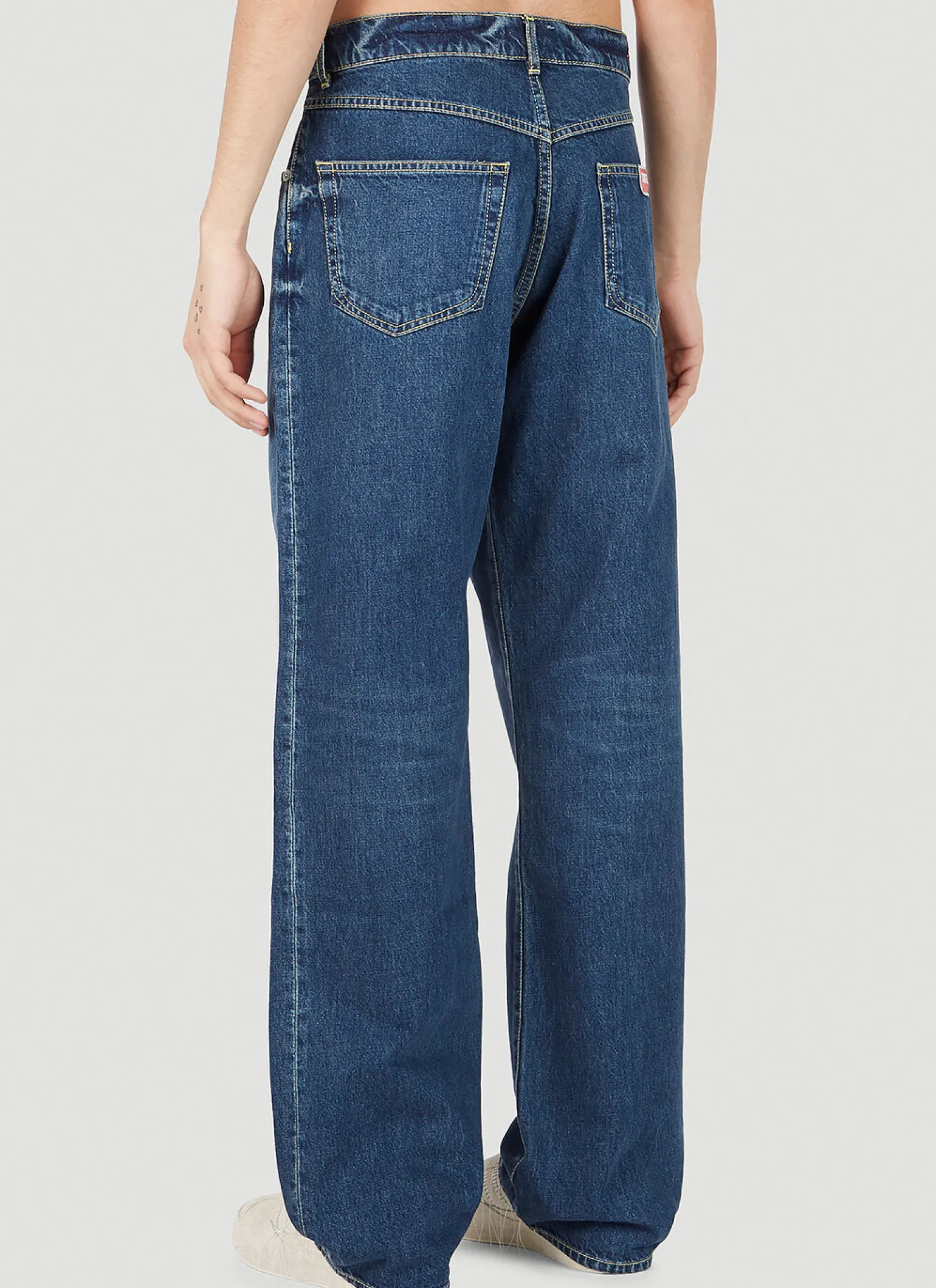 Suisen Relaxed Wide Leg Jeans