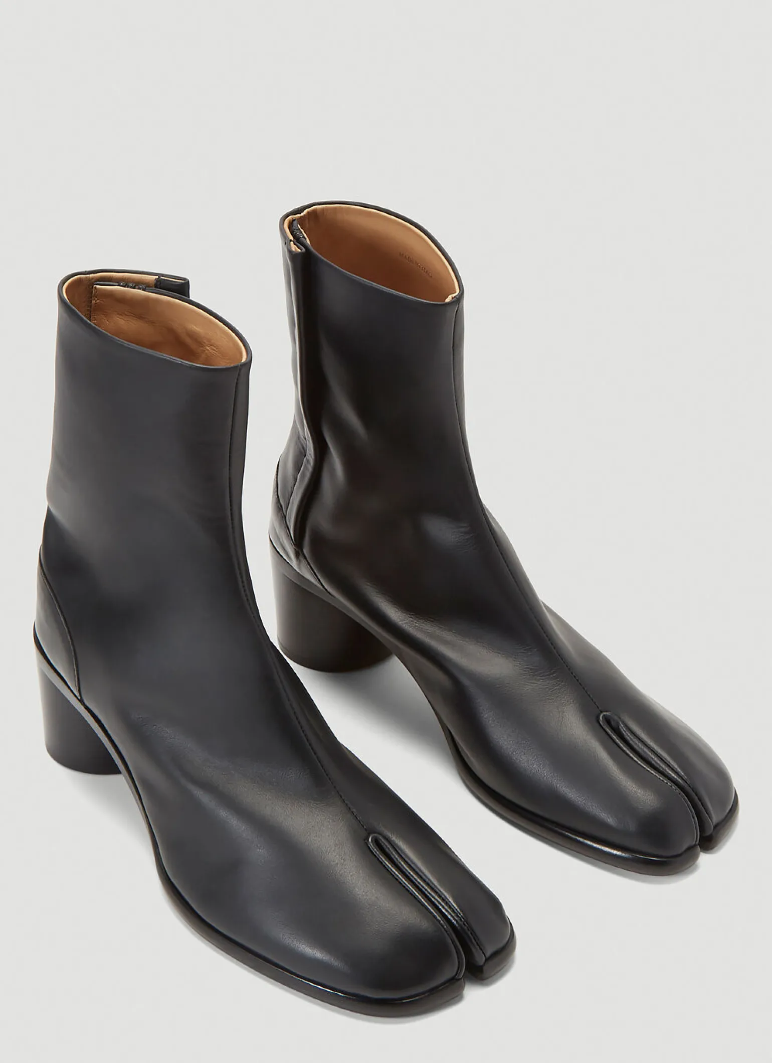 Tabi Boots