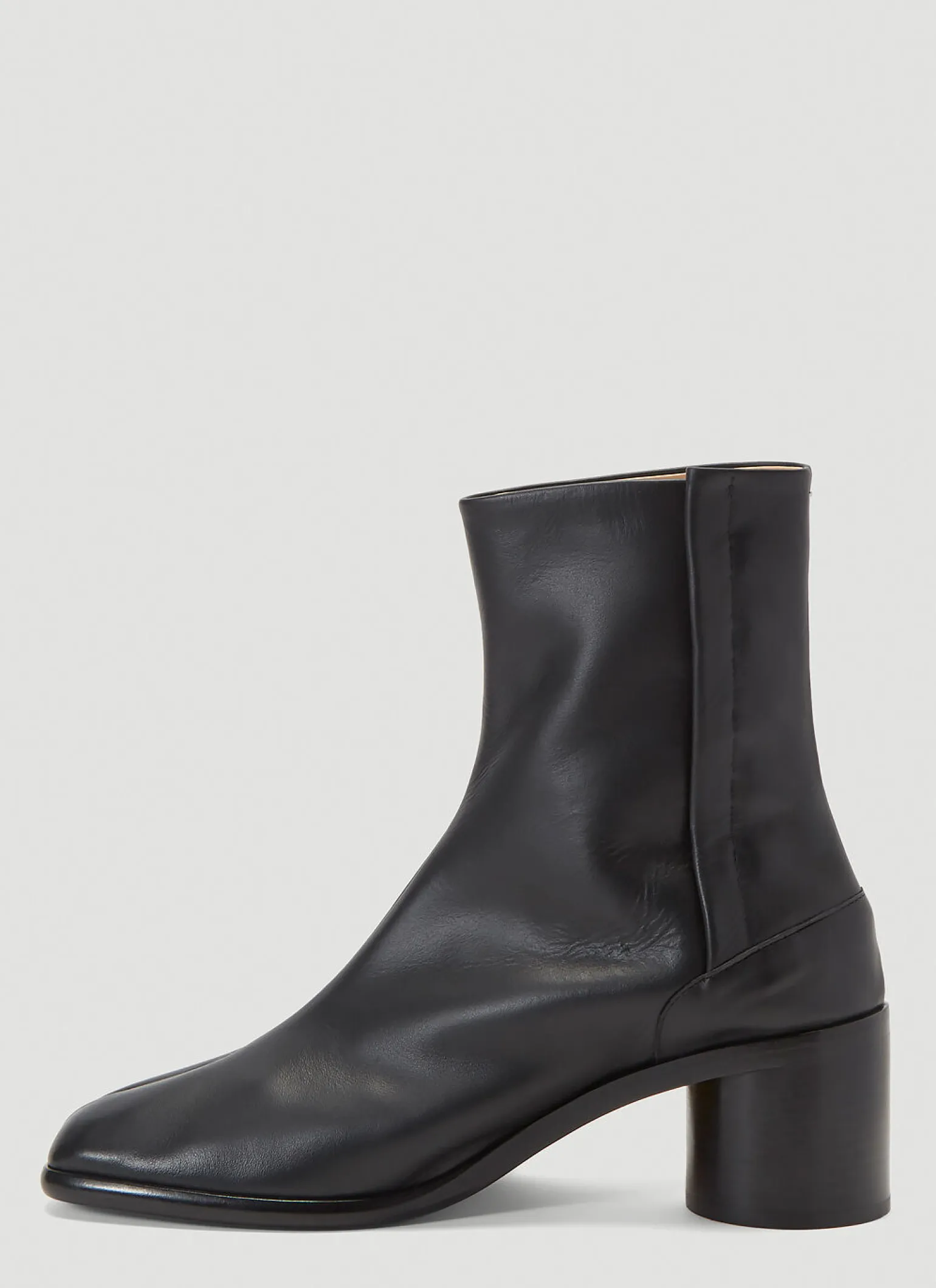 Tabi Boots