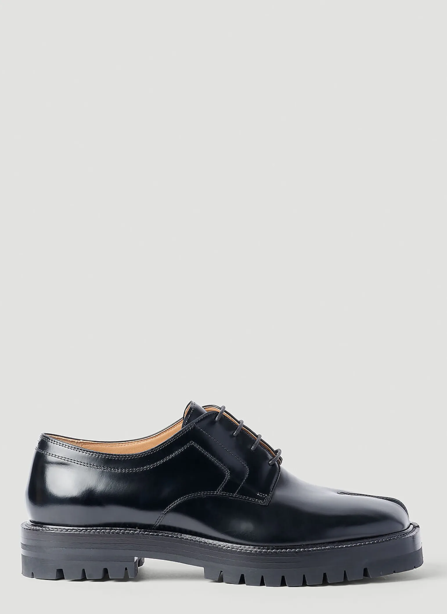 Tabi Brogue Shoes