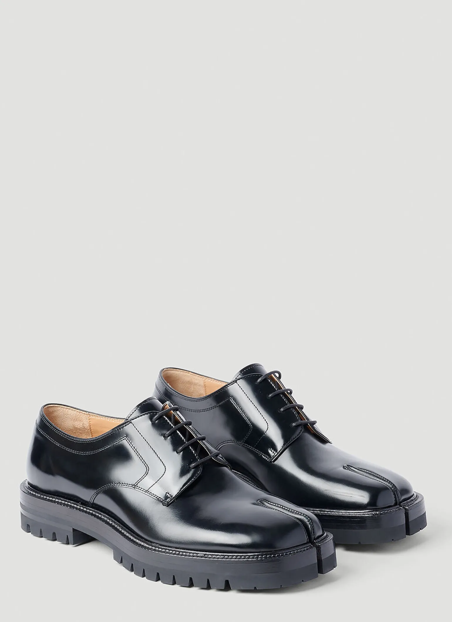 Tabi Brogue Shoes