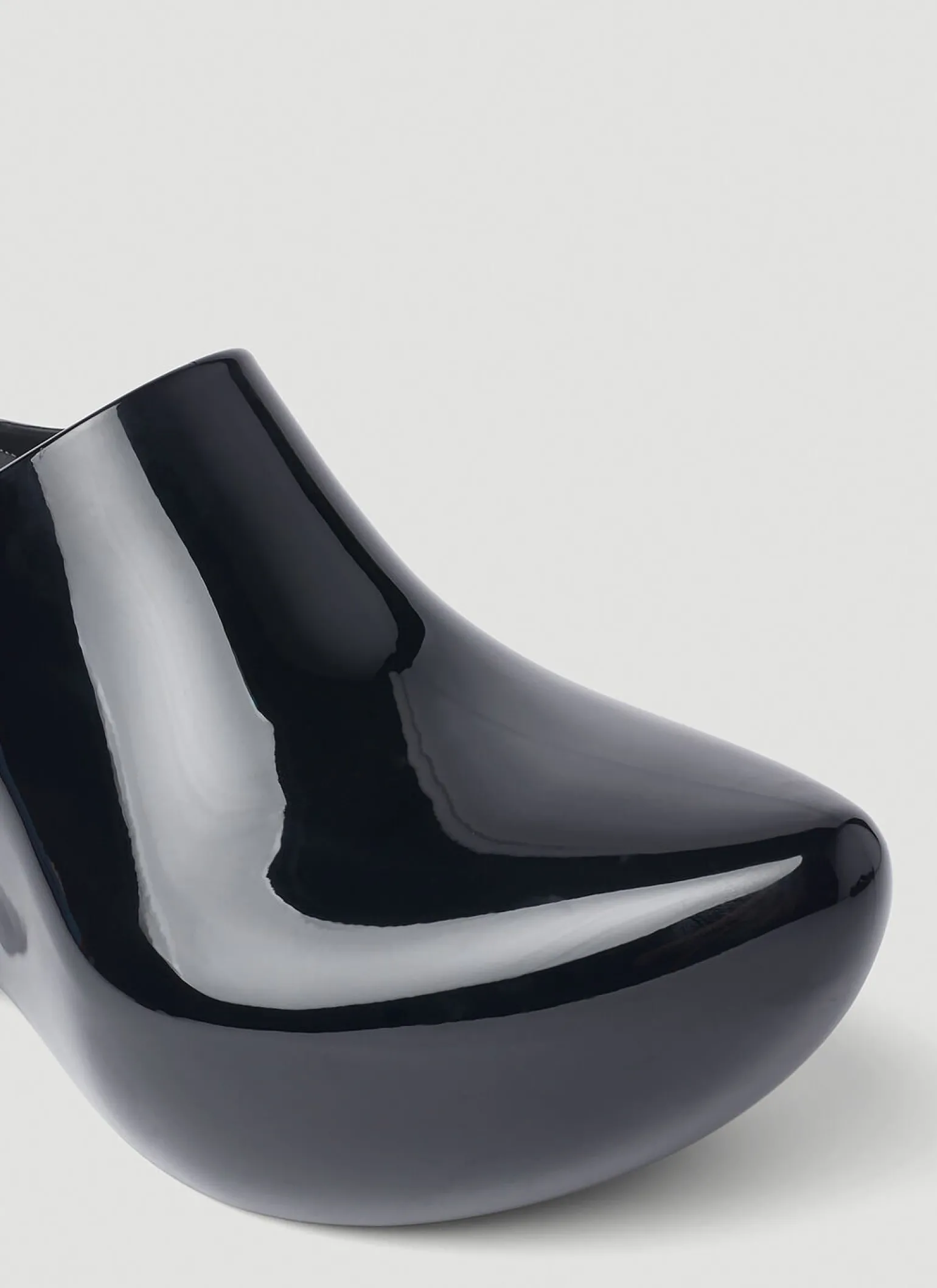 Techno Clog