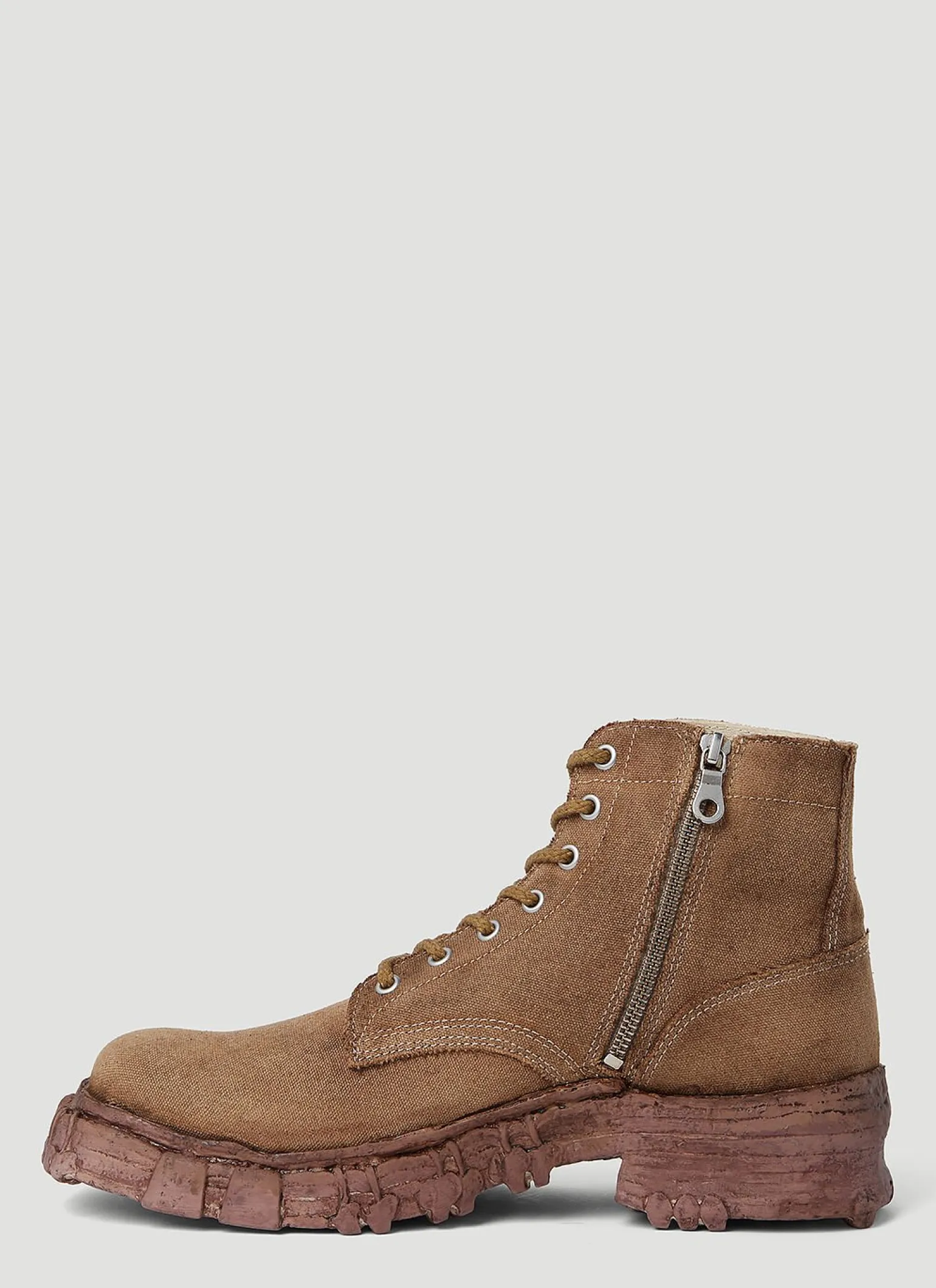 Vintage-Like Sole Boots
