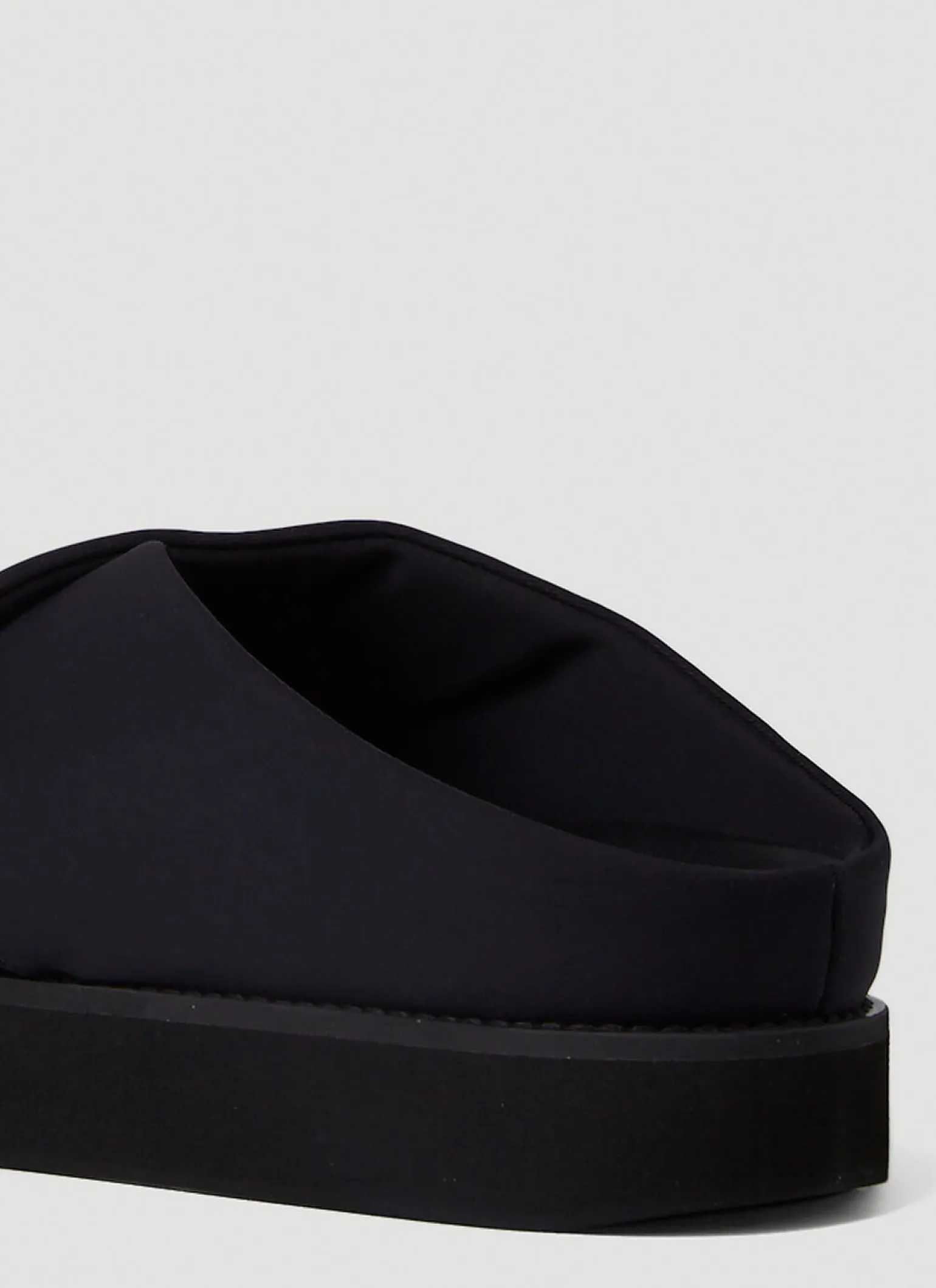 Wide Welt Crossover Sandals