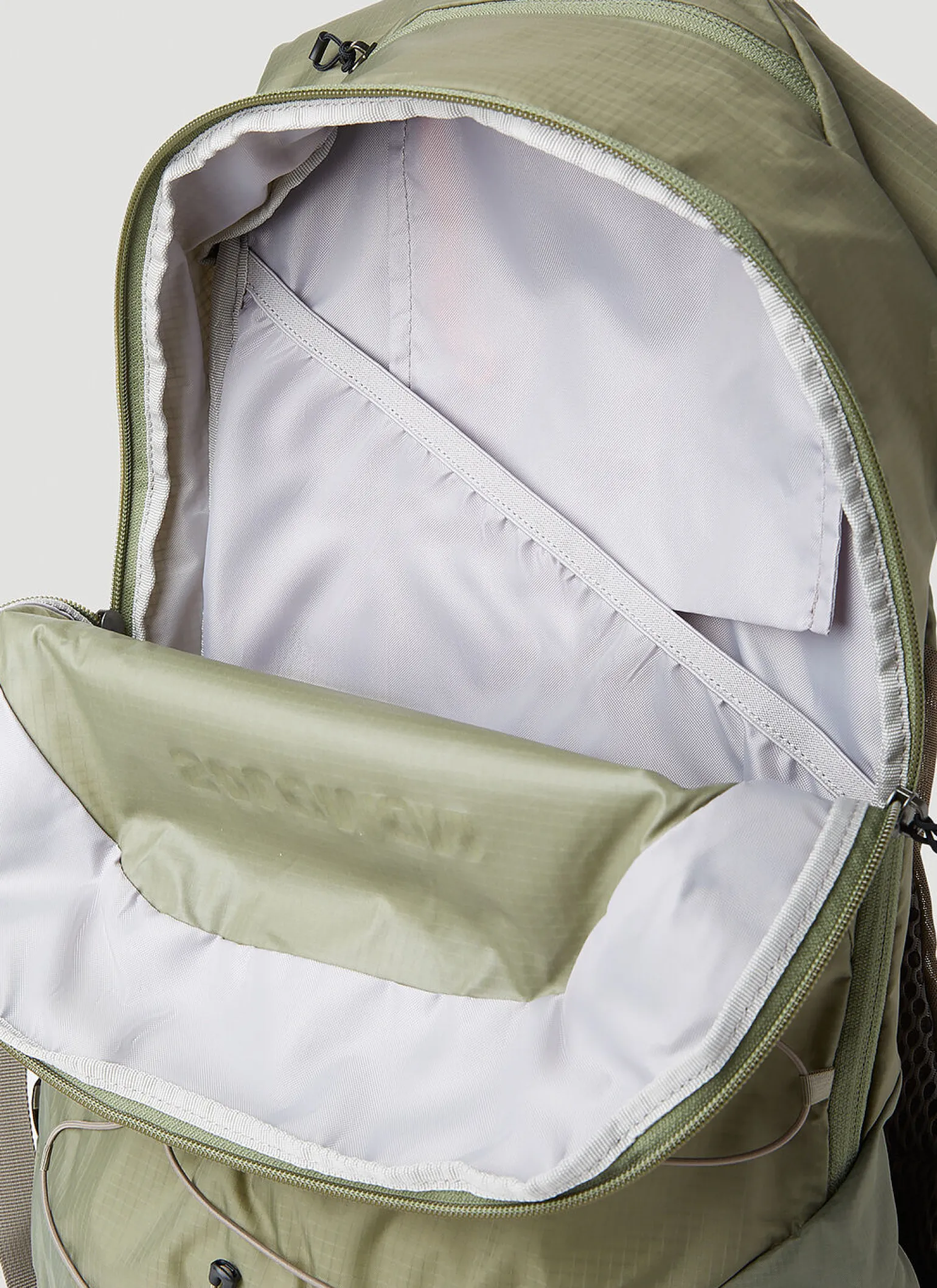 X Pas Normal Studios Xt 20 Backpack